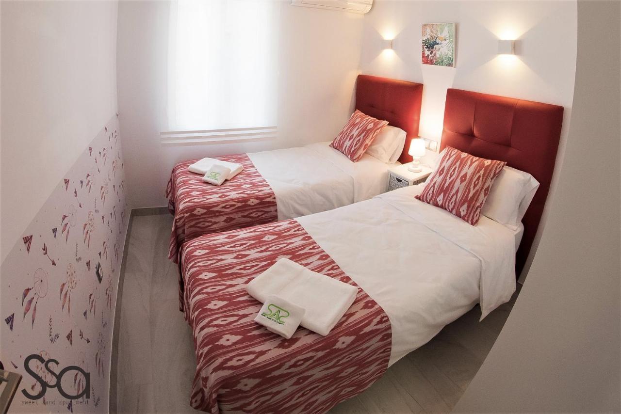 My Sweet Red Apartment Benidorm Esterno foto