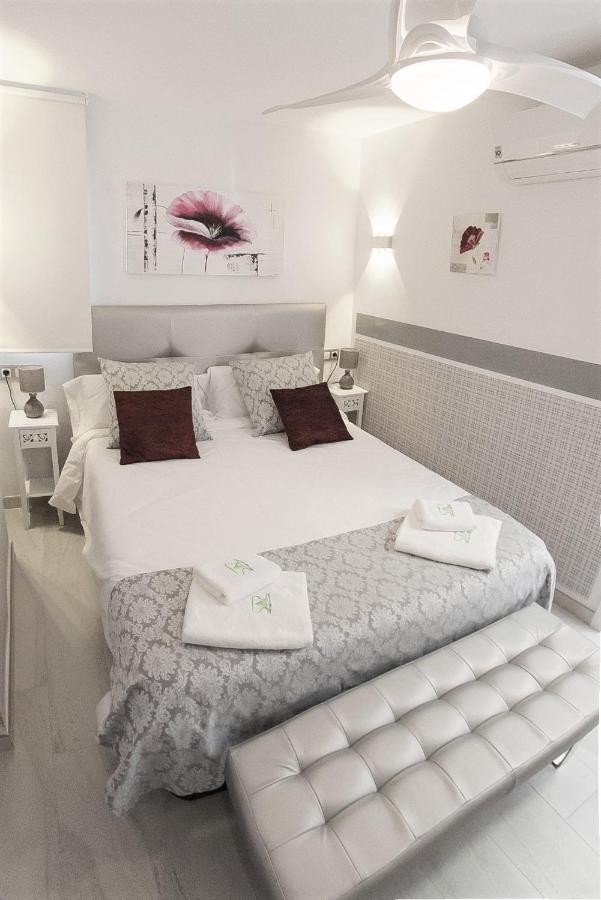 My Sweet Red Apartment Benidorm Esterno foto